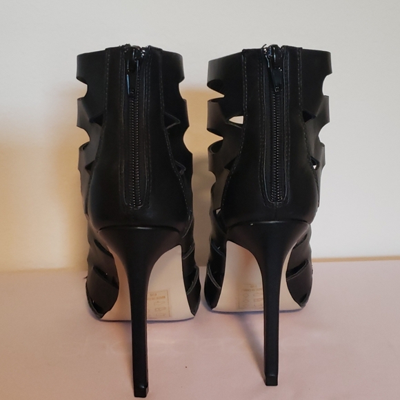 Black Cut Out Open Toe Heels - Picture 6 of 6